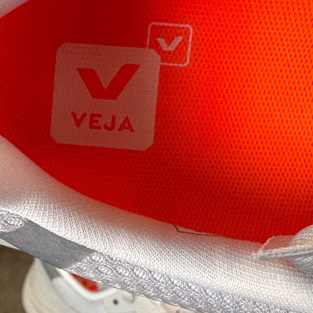 Veja‎ NWB SZ 7 Dekkan Alveomesh Trail Running Sneakers Natural White Vibram Sole - Picture 13 of 14
